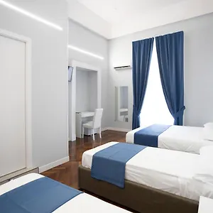 https://la-chambre-duomo.hotels-amalfi.com